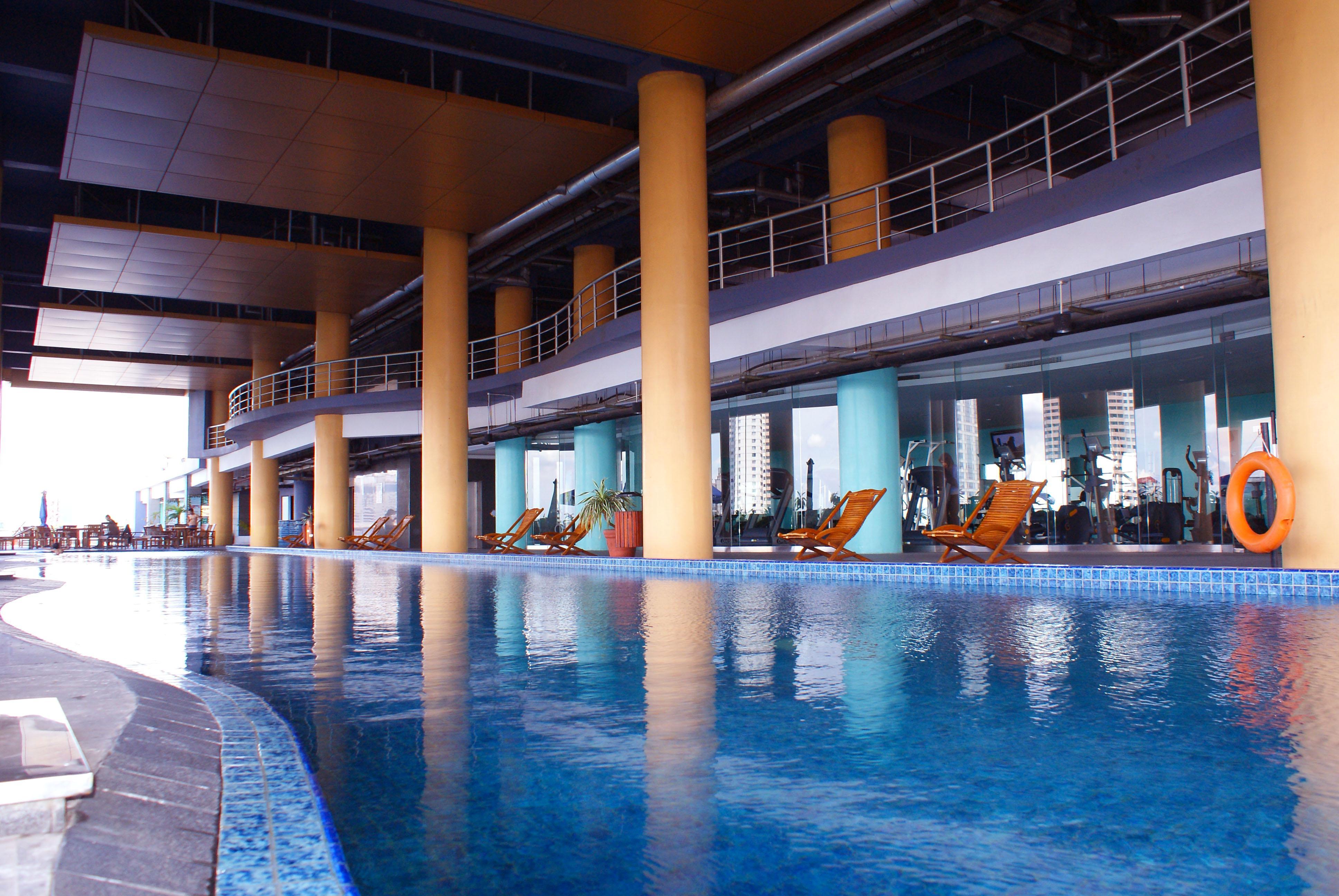 Merlynn Park Hotel Джакарта Екстериор снимка